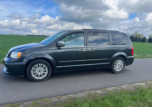 Lancia Voyager cena 42900 przebieg: 237000, rok produkcji 2011 z Ciechanów małe 106